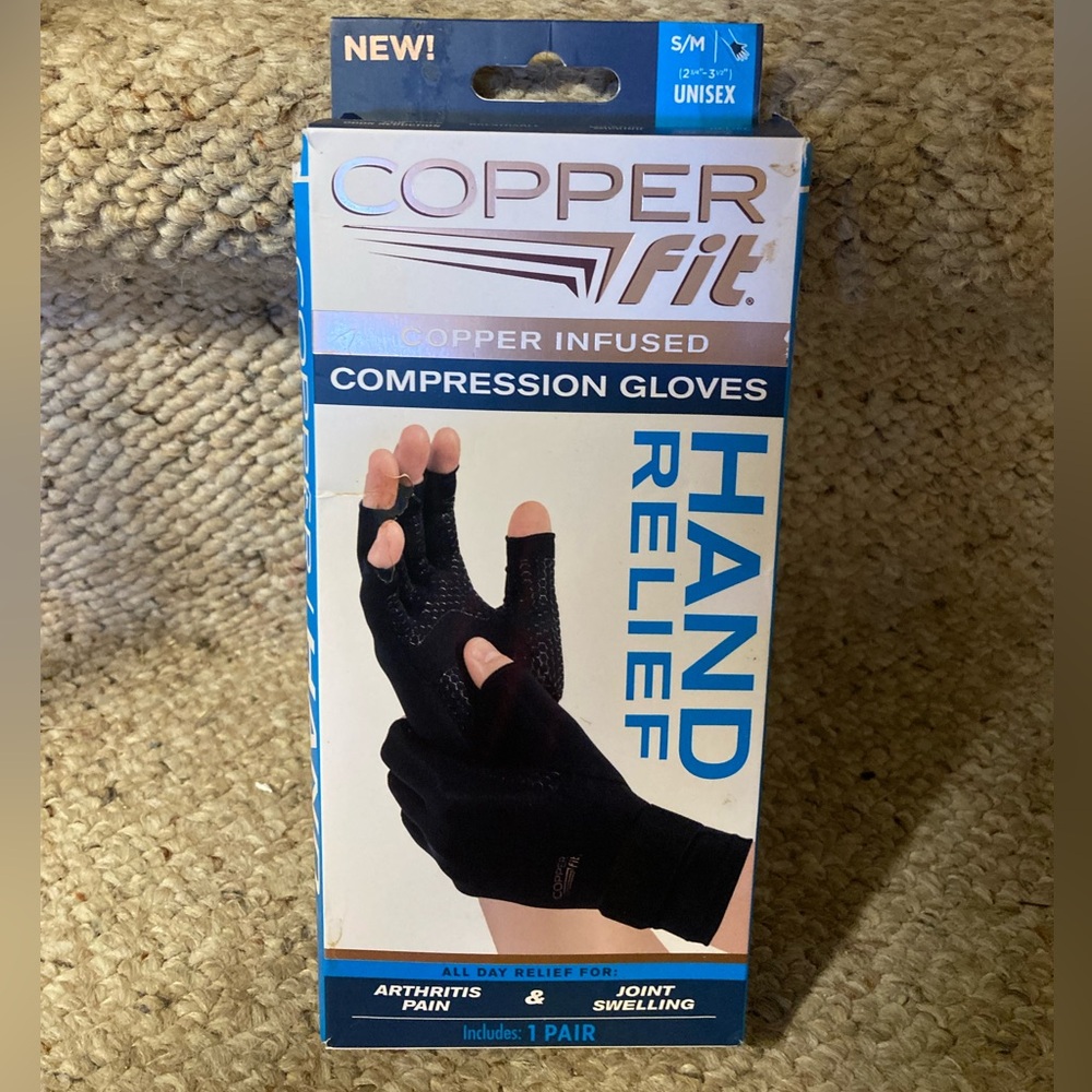 COPPER FIT Compression Hand Relief Gloves